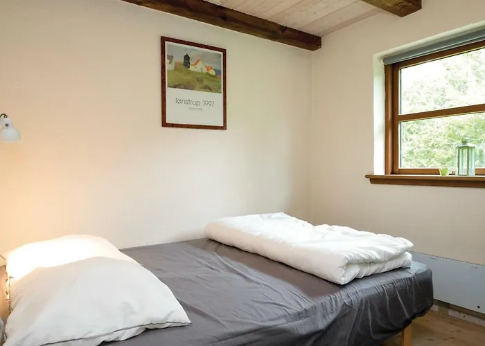 Three-bedroom In بيت للعطل