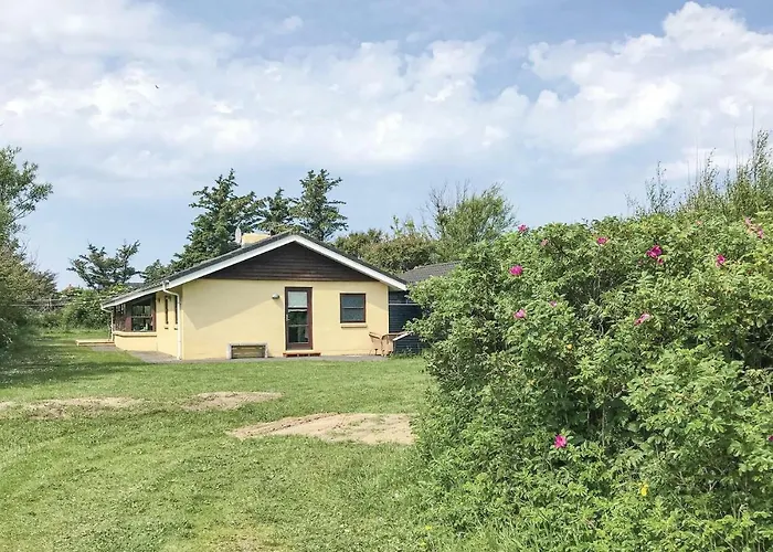 Three-bedroom In 度假居